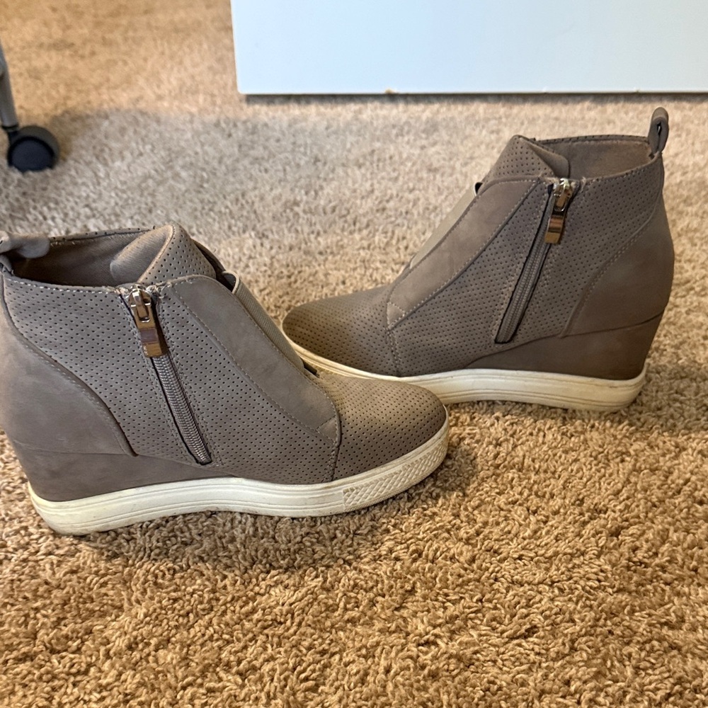 Stylish Taupe Wedge Ankle Boots